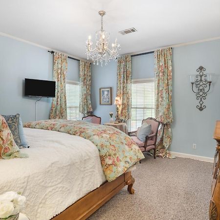 Beland Mansion-Treasured Mist Suite! Fort Smith Exterior foto